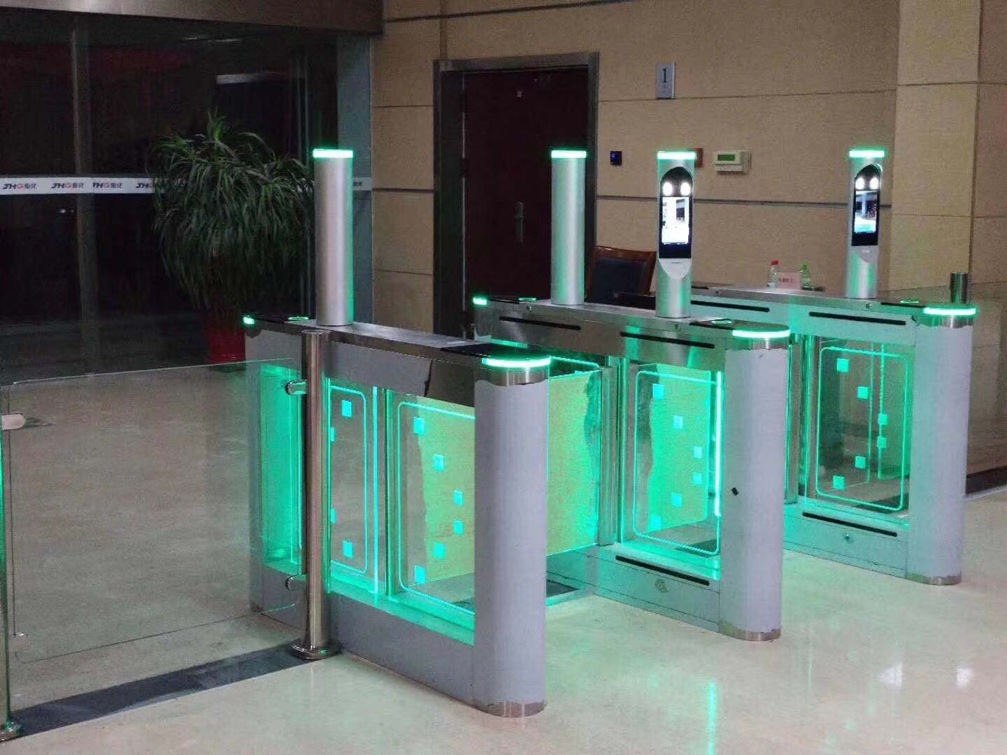 擺閘案例 擺閘案例