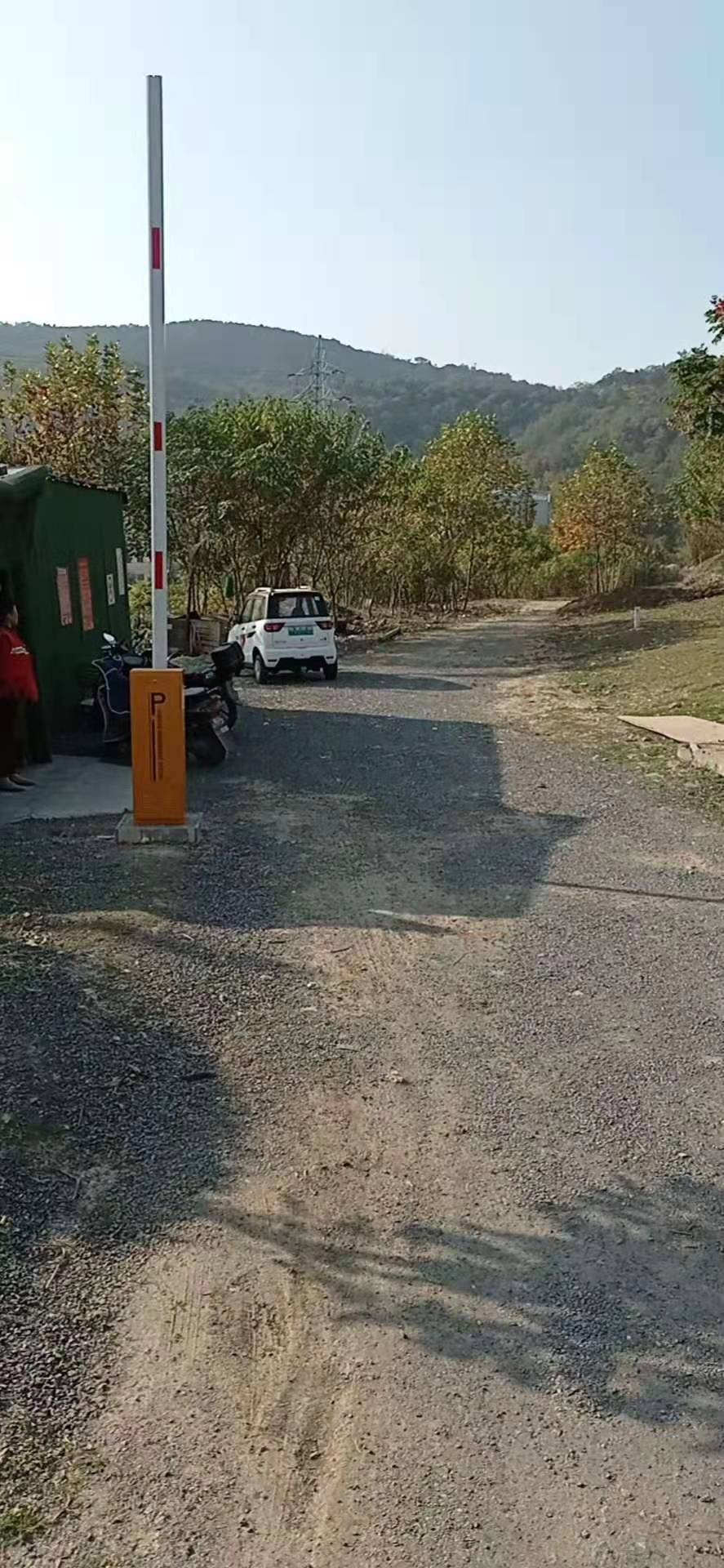 TL-100直桿空降門 TL-100直桿空降門